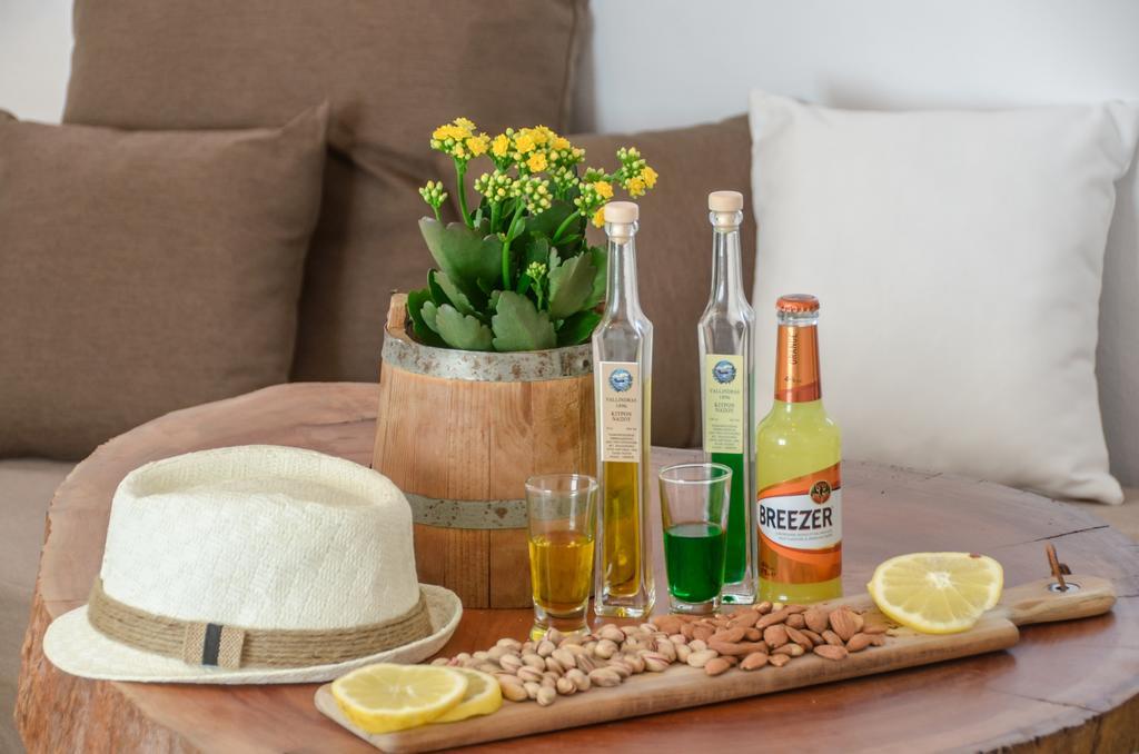 Naxos Island Escape Suites Pláka Kültér fotó